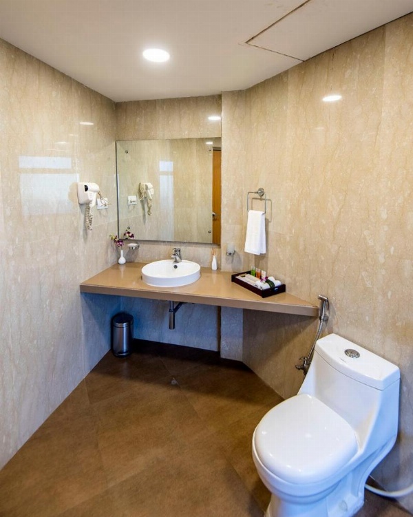 Hotel Phoenix Koregaon Park image 17