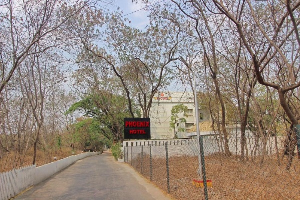 Hotel Phoenix Koregaon Park image 5